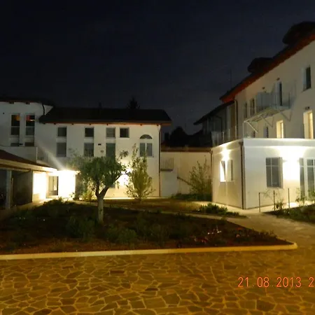 Palamostre Apartment