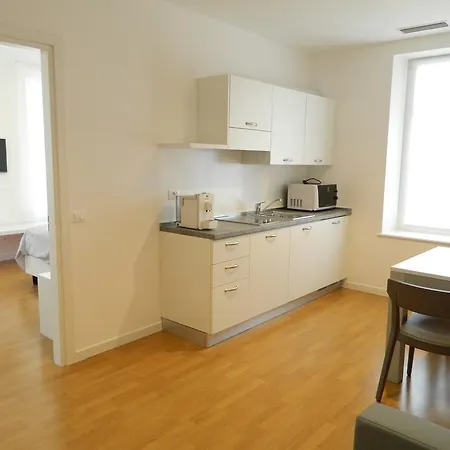 Apartment Palamostre *