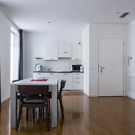 Apartment Palamostre *