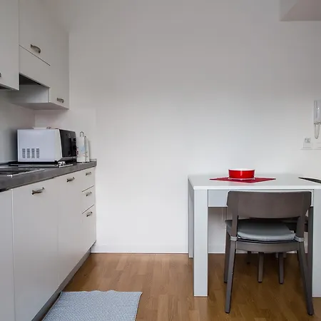 Palamostre Apartman *