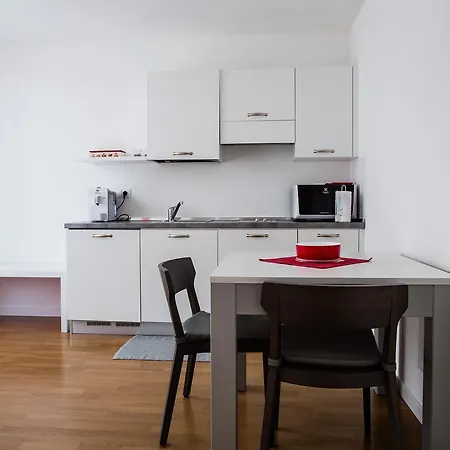 Palamostre Apartment *